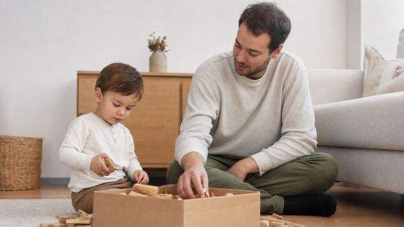 Réussir l'apprentissage des règles de la maison sans conflits